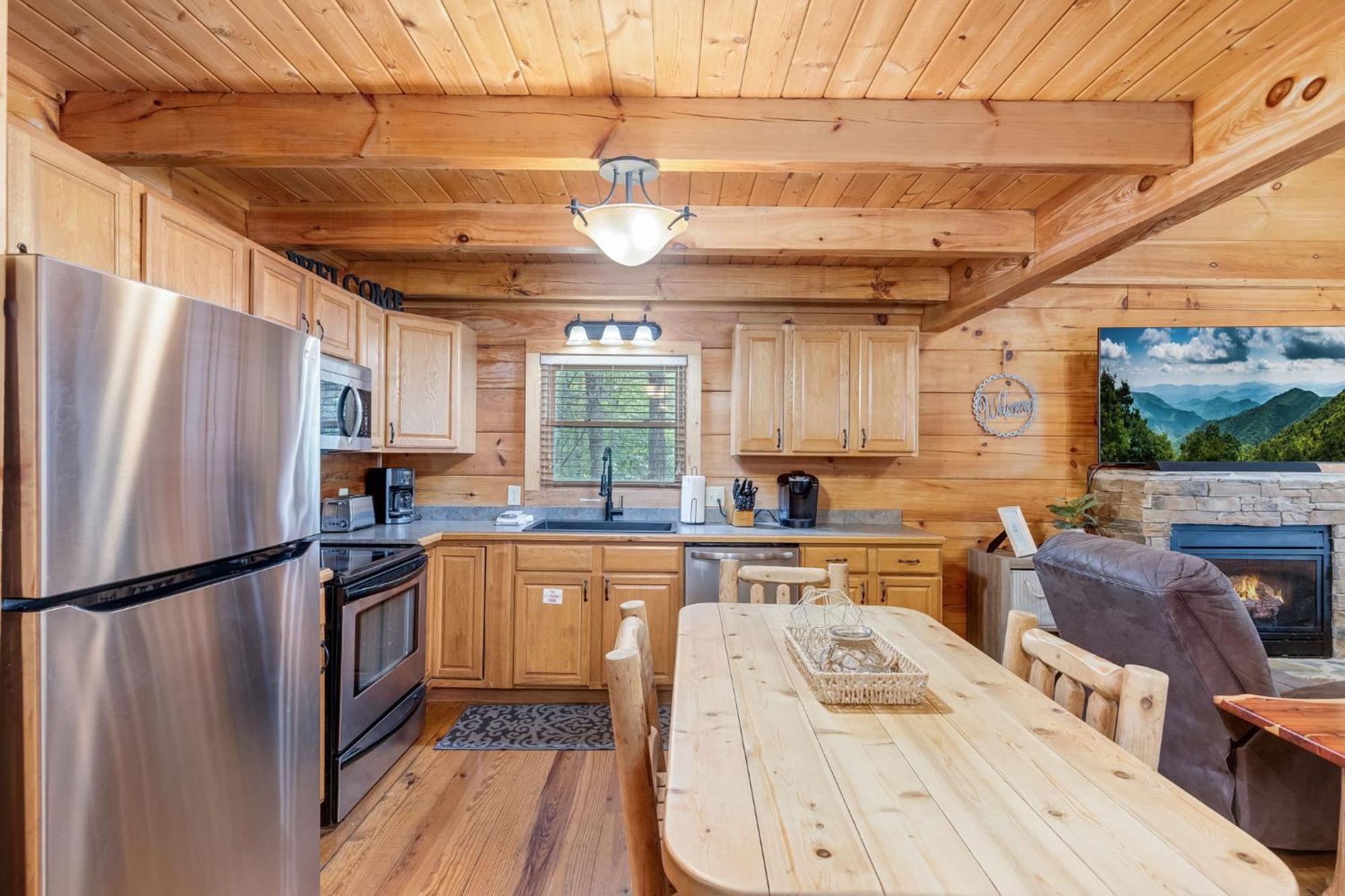 Elegant & Cozy Cabin Near Pigeon Forge Сивиървил Екстериор снимка