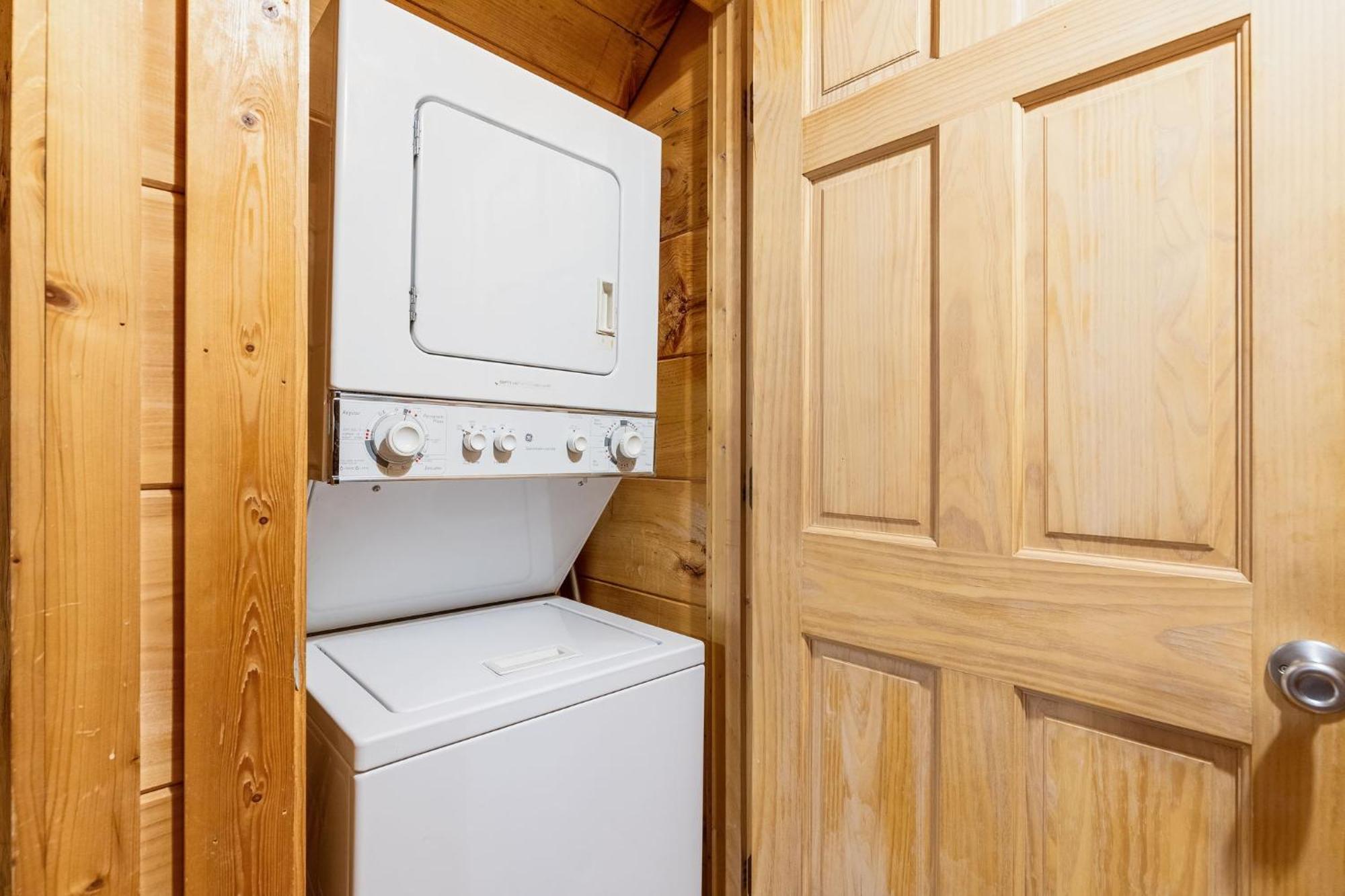 Elegant & Cozy Cabin Near Pigeon Forge Сивиървил Екстериор снимка